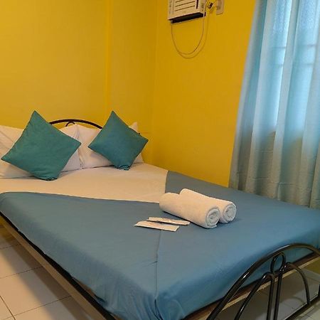Yellowpad Hotel Davao Exterior foto